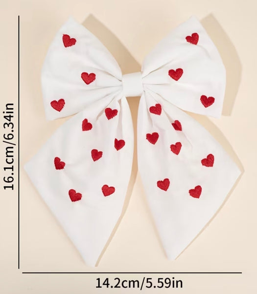 Larissa bow - fabric with embroidered hearts - valentines